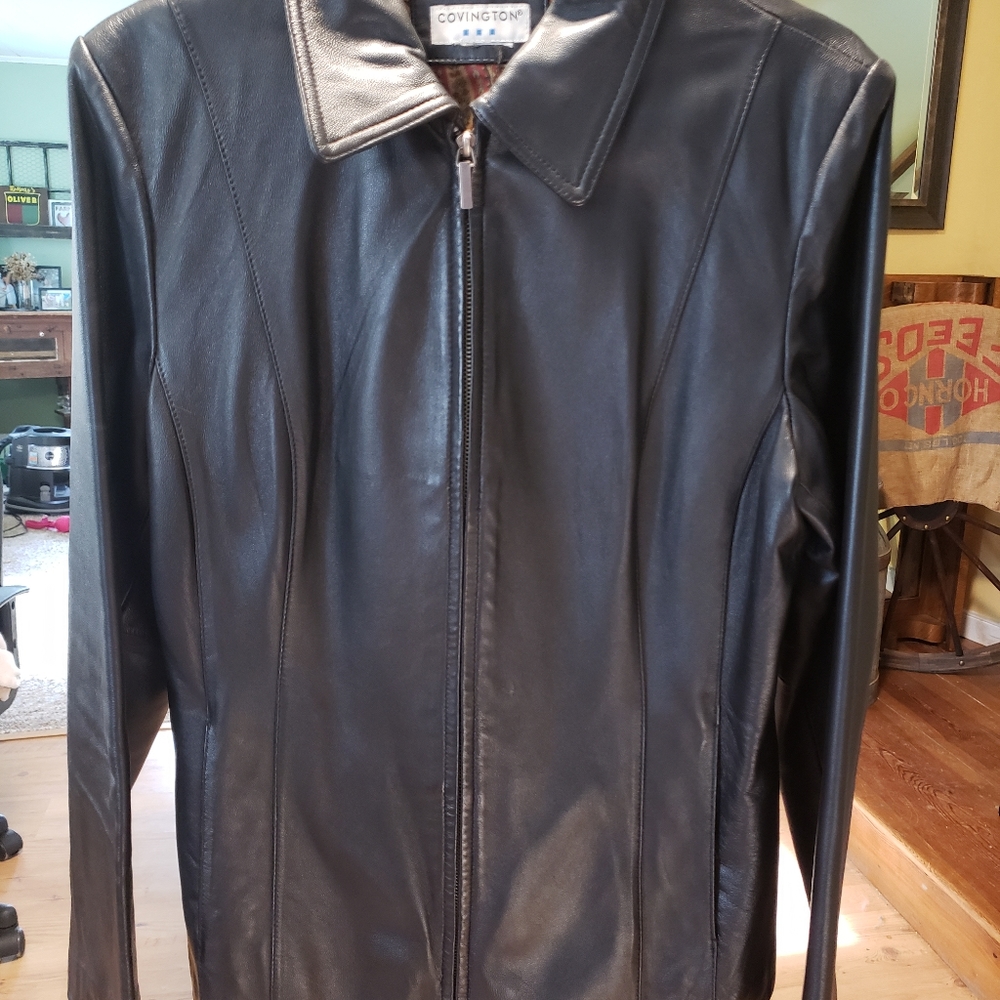 Covington 100% leather jacket